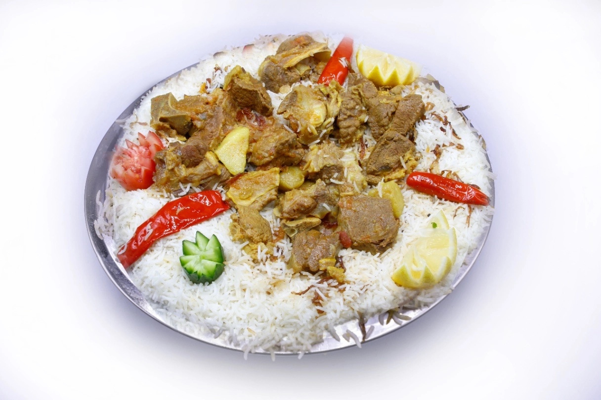 نفر حاشي مكموت