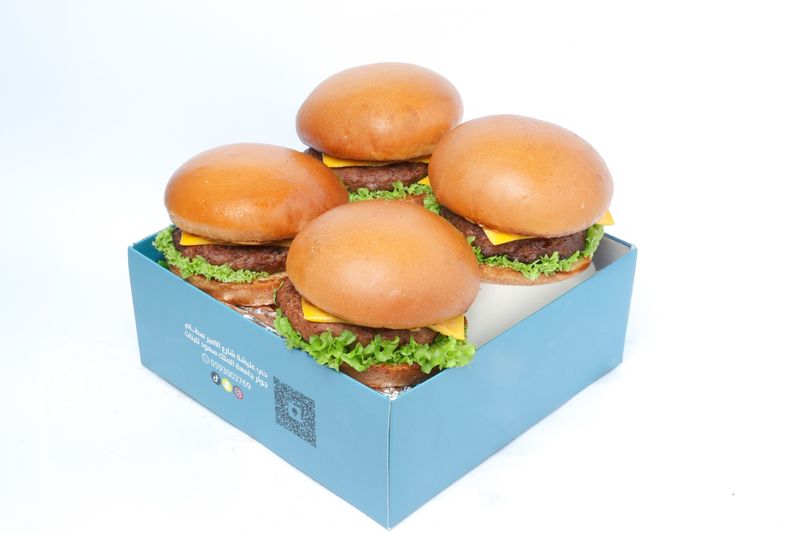 بوكس العائلة لحم